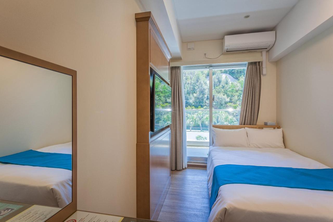 Kariyushi Lch. Resort Nago Bagian luar foto